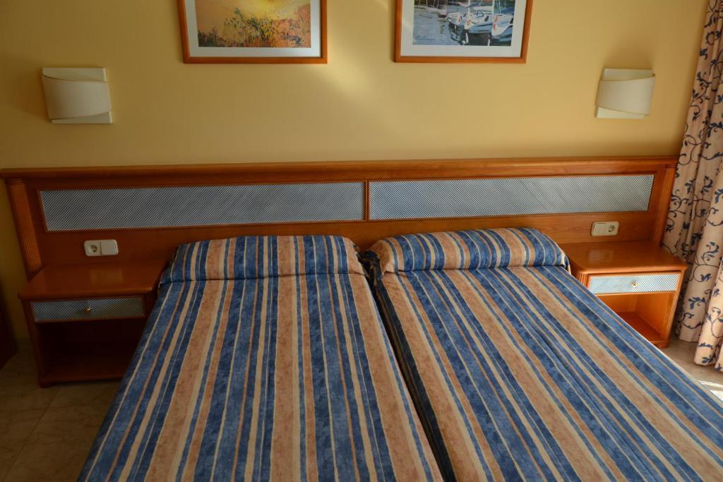 Hostal Leo D'Or Cala D´Or 객실 사진